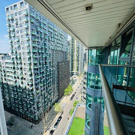 Modern 2Bed 2Bath Apartment Canary Wharf - Upto 5 Person London Exteriör bild