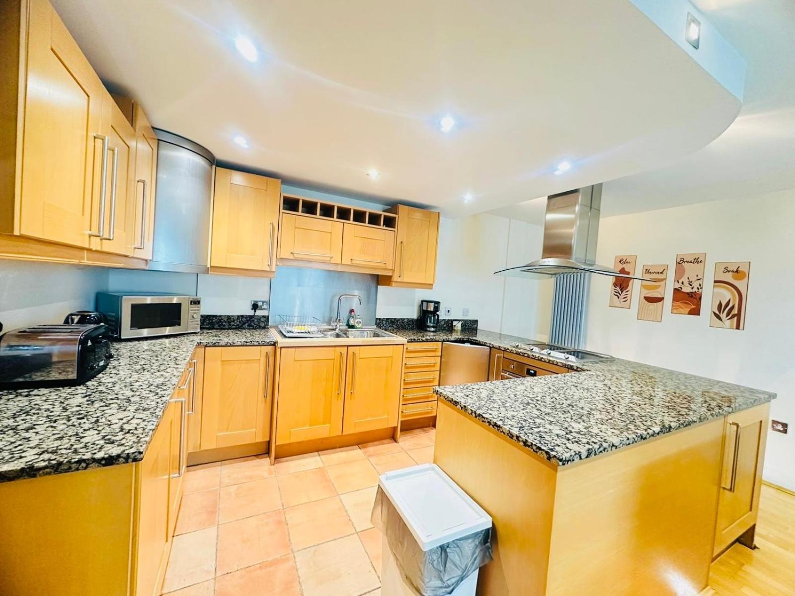 Modern 2Bed 2Bath Apartment Canary Wharf - Upto 5 Person London Exteriör bild